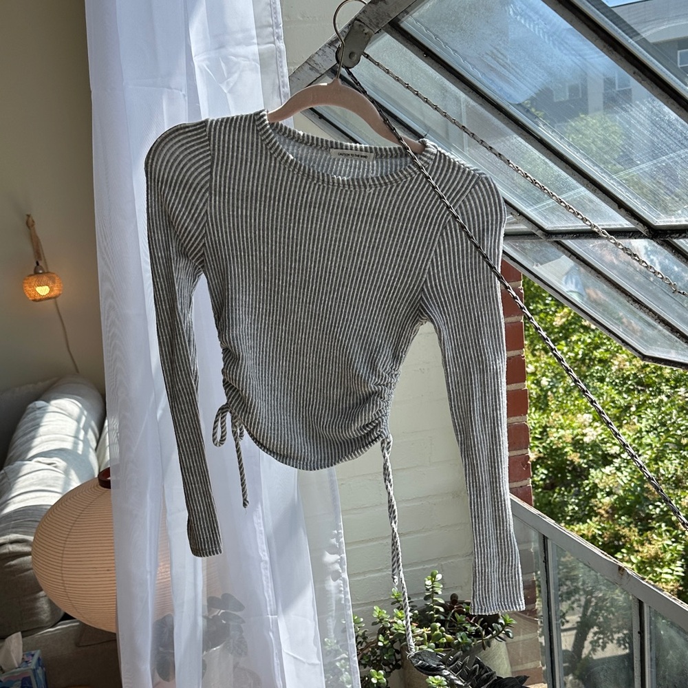 Gray Ribbed Long Sleeve Top